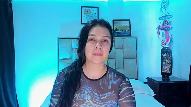 brianaGuzman online show from 03-02-26, 07:32