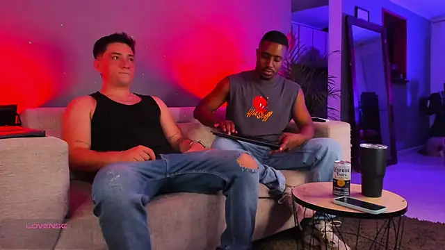 adamjackson  online show from 09-09-25, 02:11