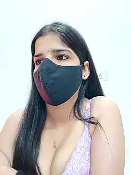 Snapshot of aaliya_bhattt chatting on 12-26-24, 02:37 aaliya bhattt online show from 12-26-24, 02:37