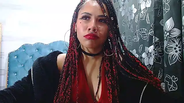 lily jamesx online show from 02-11-25, 09:56