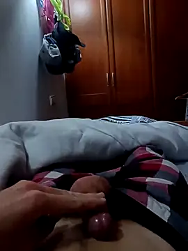 AAngel20 online show from 12-18-24, 10:13