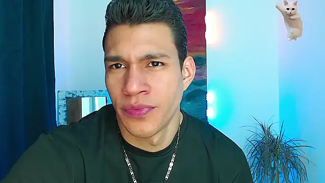 Snapshot of dirtyboy_23 chatting on 03-22-25, 04:14 dirtyboy 23 online show from 03-22-25, 04:14