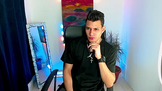 Snapshot of dirtyboy_23 chatting on 09-11-25, 04:23 dirtyboy 23 online show from 09-11-25, 04:23
