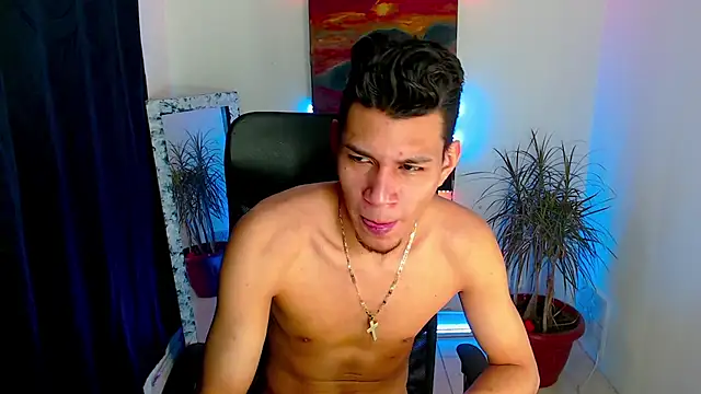 Snapshot of dirtyboy_23 chatting on 09-24-25, 06:06 dirtyboy 23 online show from 09-24-25, 06:06