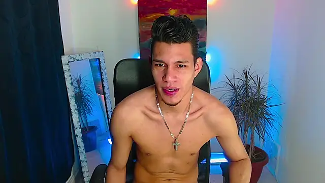 Snapshot of dirtyboy_23 chatting on 10-11-25, 05:17 dirtyboy 23 online show from 10-11-25, 05:17