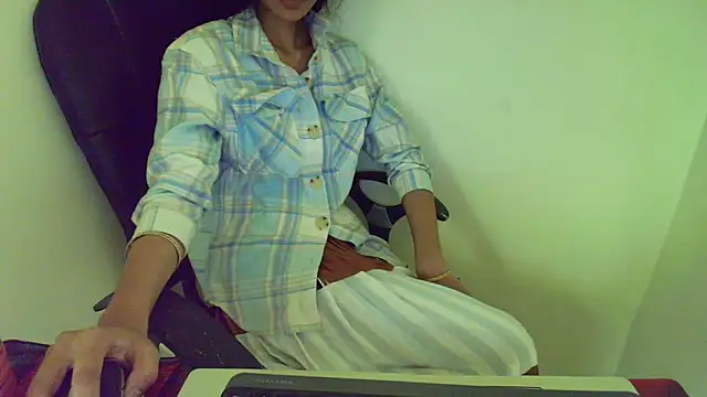 Srabontii online show from 03-28-26, 10:48