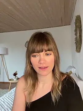 Milla  one online show from 01-30-25, 11:11