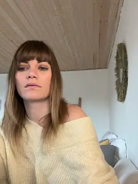 Milla  one online show from 02-06-25, 09:32