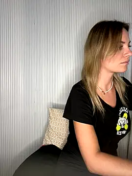 Milla  one online show from 11-07-25, 02:06