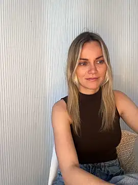 Milla  one online show from 04-07-26, 09:43