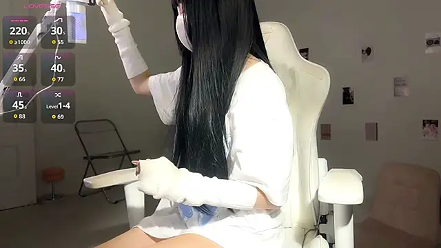 Aikawa Mizuki online show from 07-21-26, 01:35