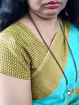 Snapshot of Deepthi_Mysore chatting on 12-23-24, 05:39 Deepthi Mysore online show from 12-23-24, 05:39