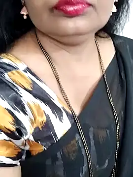 Snapshot of Deepthi_Mysore chatting on 12-29-24, 06:49 Deepthi Mysore online show from 12-29-24, 06:49
