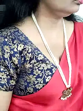 Snapshot of Deepthi_Mysore chatting on 01-05-25, 05:51 Deepthi Mysore online show from 01-05-25, 05:51