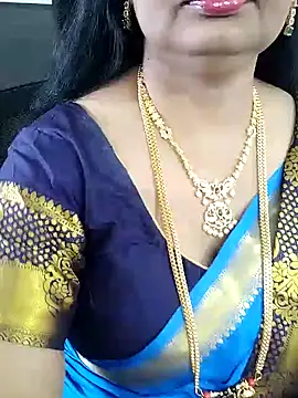 Snapshot of Deepthi_Mysore chatting on 01-08-25, 10:48 Deepthi Mysore online show from 01-08-25, 10:48