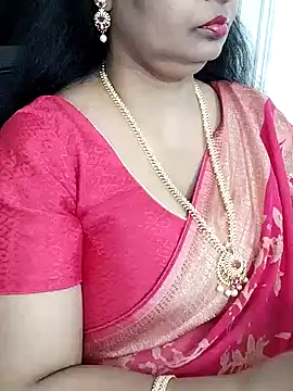 Snapshot of Deepthi_Mysore chatting on 01-11-25, 04:46 Deepthi Mysore online show from 01-11-25, 04:46