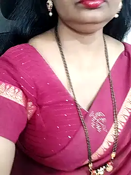Snapshot of Deepthi_Mysore chatting on 01-12-25, 06:16 Deepthi Mysore online show from 01-12-25, 06:16