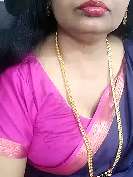 Snapshot of Deepthi_Mysore chatting on 01-16-25, 02:19 Deepthi Mysore online show from 01-16-25, 02:19