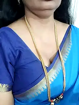 Snapshot of Deepthi_Mysore chatting on 01-21-25, 07:17 Deepthi Mysore online show from 01-21-25, 07:17