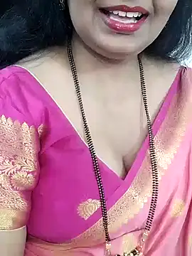 Snapshot of Deepthi_Mysore chatting on 01-27-25, 04:33 Deepthi Mysore online show from 01-27-25, 04:33