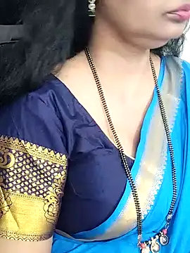 Snapshot of Deepthi_Mysore chatting on 01-31-25, 09:27 Deepthi Mysore online show from 01-31-25, 09:27