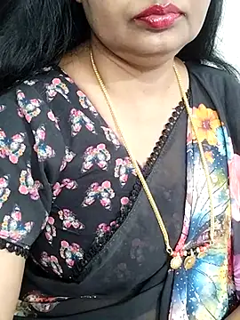 Snapshot of Deepthi_Mysore chatting on 02-22-25, 12:38 Deepthi Mysore online show from 02-22-25, 12:38