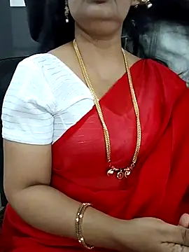 Snapshot of Deepthi_Mysore chatting on 03-16-25, 09:47 Deepthi Mysore online show from 03-16-25, 09:47