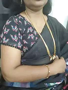 Snapshot of Deepthi_Mysore chatting on 03-19-25, 01:54 Deepthi Mysore online show from 03-19-25, 01:54