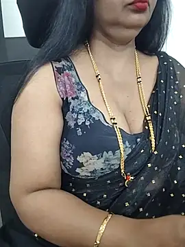 Snapshot of Deepthi_Mysore chatting on 10-09-25, 02:59 Deepthi Mysore online show from 10-09-25, 02:59