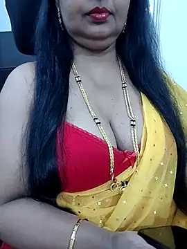 Snapshot of Deepthi_Mysore chatting on 10-12-25, 03:11 Deepthi Mysore online show from 10-12-25, 03:11