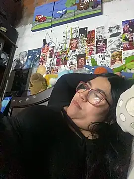 dafne19  online show from 11-13-25, 04:44