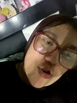 dafne19  online show from 12-04-25, 04:44