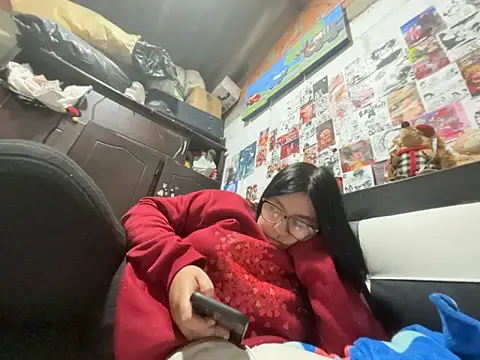 dafne19  online show from 05-15-26, 03:02
