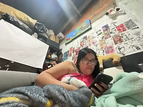 dafne19  online show from 07-27-26, 01:45
