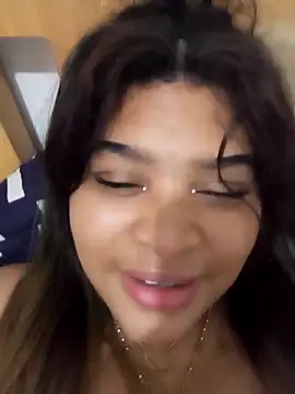 ambarlennoix online show from 02-18-25, 08:05