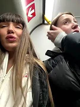 Sophie Avory online show from 11-28-25, 06:10