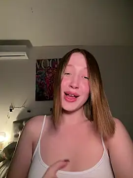 Snapshot of Sophie_Avory chatting on 06-24-26, 09:25 Sophie Avory online show from 06-24-26, 09:25