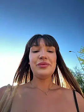 Snapshot of Sophie_Avory chatting on 07-18-26, 04:44 Sophie Avory online show from 07-18-26, 04:44