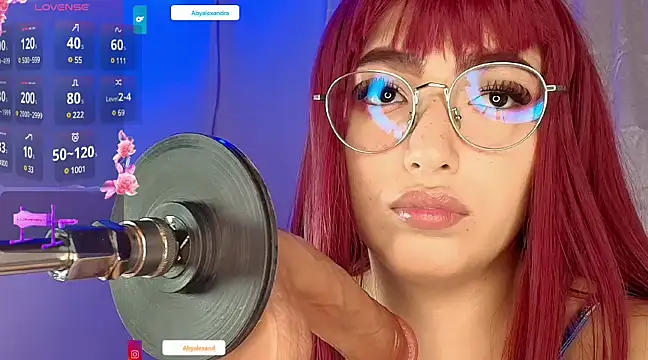Snapshot of baby_alexx chatting on 02-02-25, 10:13 baby alexx online show from 02-02-25, 10:13