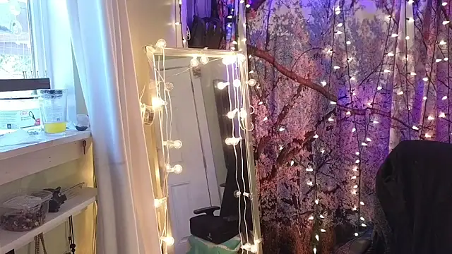 cunty tranny lydia online show from 03-18-26, 07:50