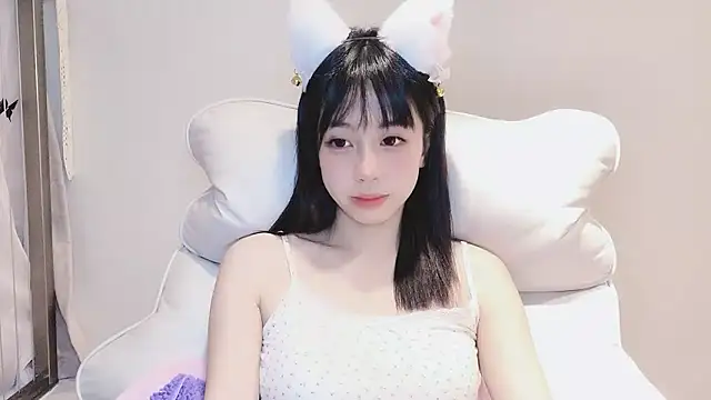 -Hottie online show from 12-07-24, 06:04