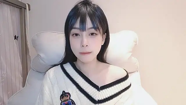 -Hottie online show from 12-29-24, 03:57