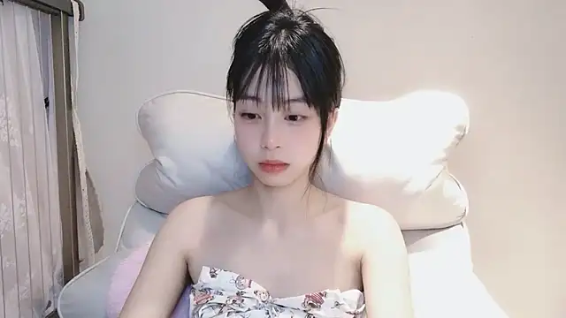 -Hottie online show from 01-17-25, 06:12