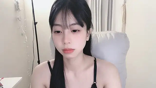 -Hottie online show from 03-11-25, 07:03