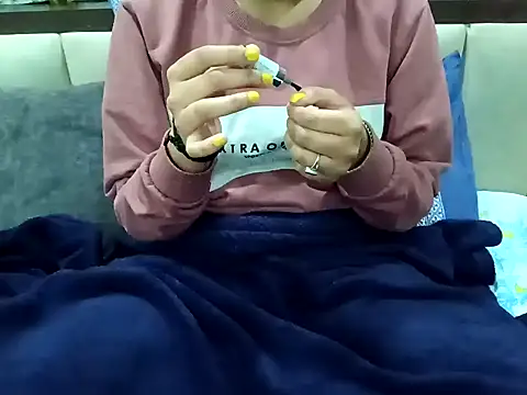 GoldnessAishu online show from 12-23-24, 03:44