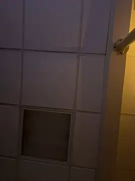 Snapshot of girlygirl1313 chatting on 12-30-24, 08:47 girlygirl1313 online show from 12-30-24, 08:47