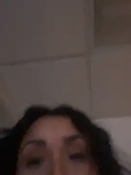 Snapshot of girlygirl1313 chatting on 04-09-26, 09:09 girlygirl1313 online show from 04-09-26, 09:09