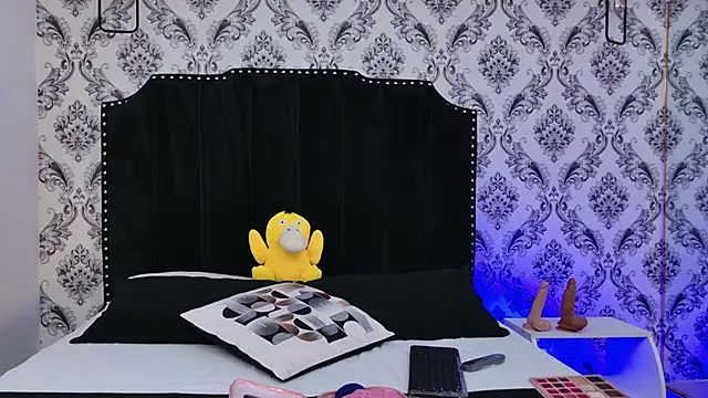 SaaraBrown online show from 09-24-25, 11:46