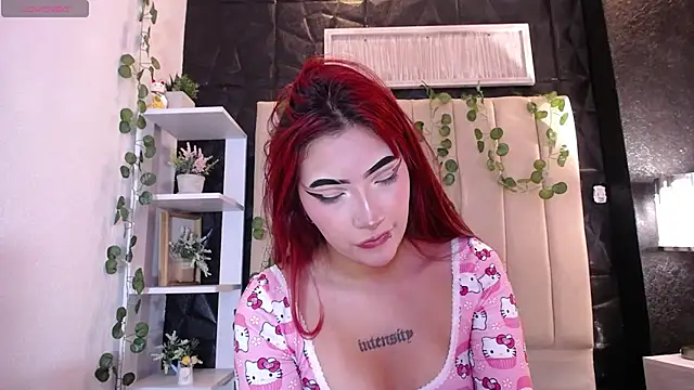 Snapshot of Mia_Rinn chatting on 02-20-25, 04:14 Mia Rinn online show from 02-20-25, 04:14