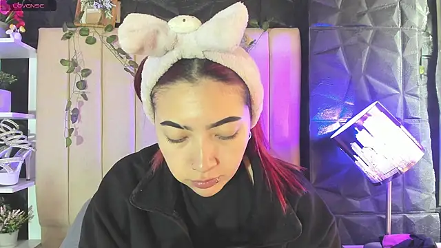 Mia Rinn online show from 01-16-26, 02:10